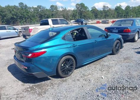 2025 Toyota Camry Se из США, поврежденный, VIN 4T1DAACK6SU020410